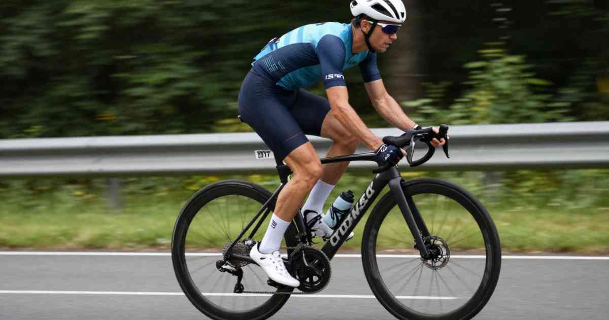 Road Cycling Workouts to Get Faster This Month